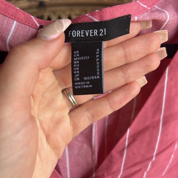 Super cute Forever 21 button up top, pink w white stripes. Perfect for vacay🌴 - Picture 4 of 4